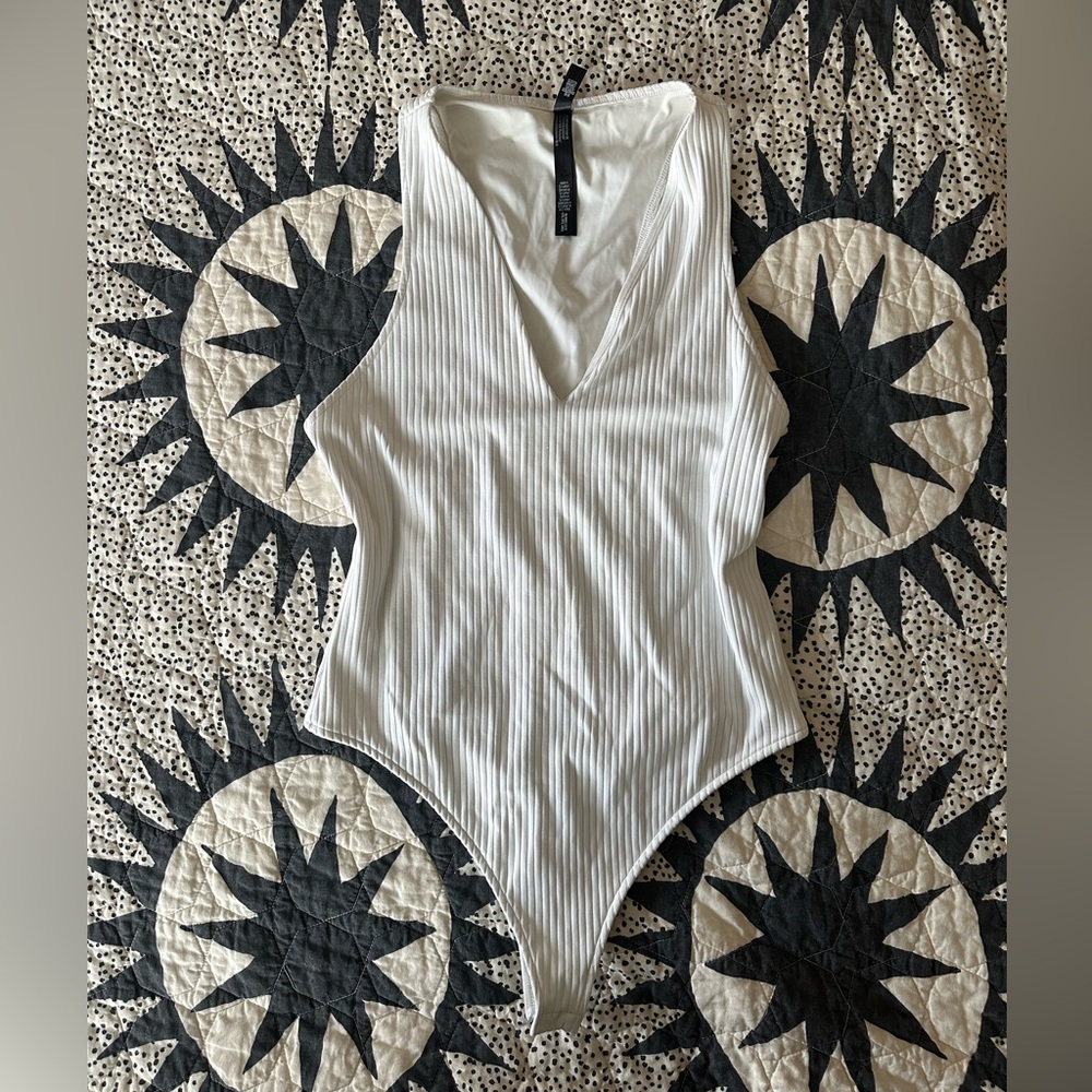 VS Sport ribbed body suit